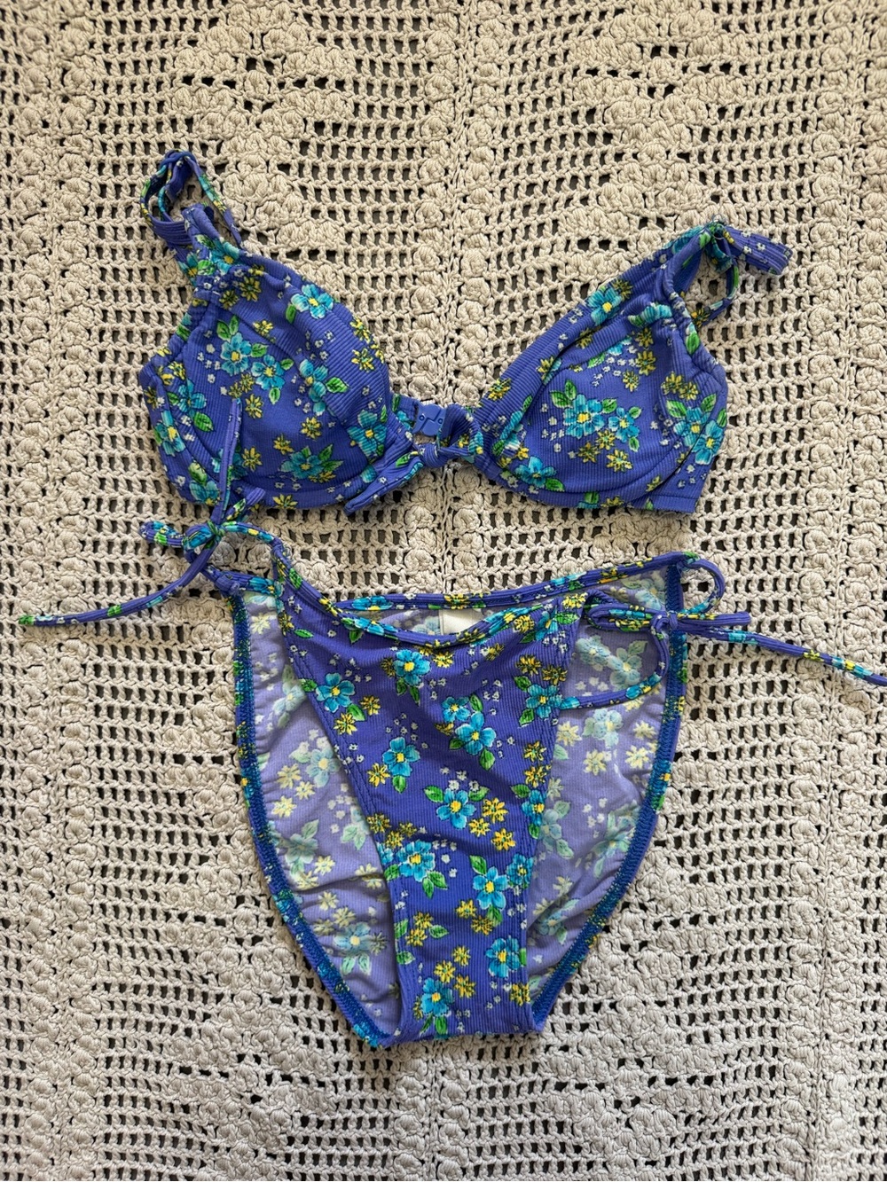 Vintage 90s Christine Floral Ribbed Underwire Bikini Set